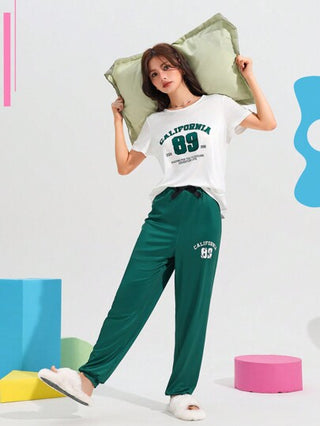 Chillnights سترة قصيرة وأكمام طاقم العنق وبنطلون نمط كلمات نسائي للصيف، مجموعة بيجاما