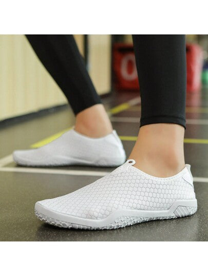 حذاء سريع الجفاف بسيط لعام 2024 للنساء، حذاء خفيف لليوغا وتدريب الرياضة والجري للرجال والنساء، حذاء للتزلج في الهواء الطلق وقضاء العطلات على الشاطئ والسباحة والتجذيف والتسلق وحذاء للثنائي