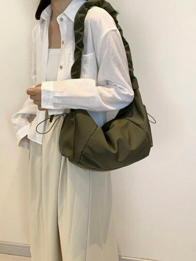 حقيبة كتف نسائية قماش نايلون متعددة الجيوب بشكل خمالة، حقيبة كتف كاجوال بسحاب وطيات ، حقيبة صعودية بوهيمية سترخوة