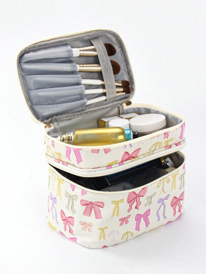 Duchess Plum رمضان حقيبة تجميل كوزمتيك للتخزين بطبعة فراشة عقدة الفراشة رسمية، مذهلة ، فائقة الجمال، مكونة من طبقتين ، ذات شكل مربع، تناسب المناسبات الخاصة كالأعياد والعيد