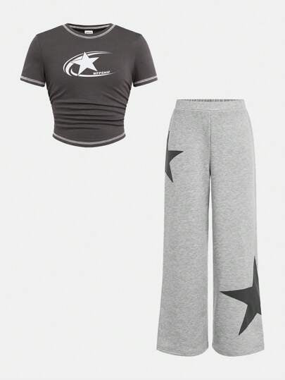 SHEIN Girlism طقم تيشرت بأكمام قصيرة ذو طبعات نجمية وحرفية مكرمش للفتيات المراهقات وشورت نجمي اللصق