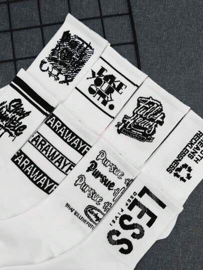 5 أزواج من جوارب الرجال الطويلة العشوائية البيضاء الأزياء للربيع و الصيف والخريف والشتاء. مثالي لرياضة كرة السلة و الملابس الشارعية و ركوب الألواح و الطلاب، جوارب منتصف الساق