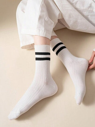 12 زوج / مجموعة جوارب مخططة للجنسين ، الحجم 10-13 ، اللون الأسود والأبيض ، طول الكاحل