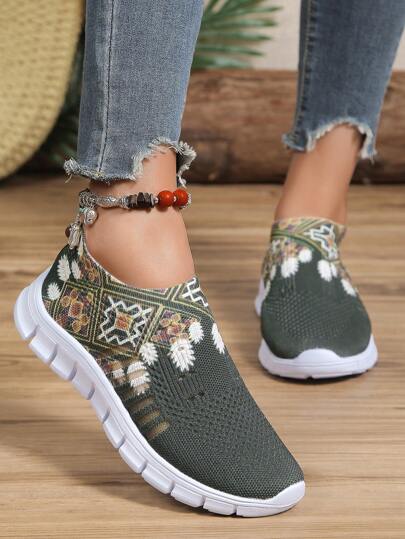 أحذية رياضية منسوجة جديدة للنساء ، قاعدة ناعمة شبكية تنفس مزيلة للروائح خفيفة الوزن كاجوال عصرية منخفضة الشكل