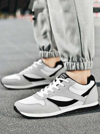 أحذية رياضية للرجال أحذية خارجية كاجوال للركض بشبكة، أحذية سميكة، أحذية لوفرز، أحذية للأزواج للعمل والحفلات، مقاسات كبيرة، لون أسود، أحذية للرجال