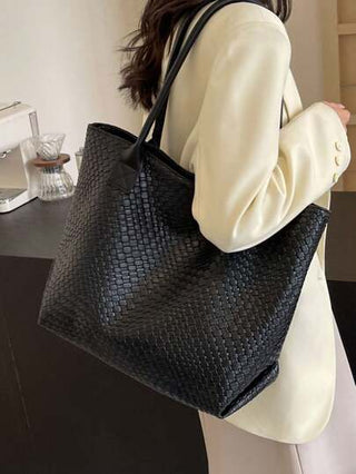 حقيبة يد ذات سعة عالية بتصميم منسوج عصري، حقيبة كتف أنيقة ذات تصميم فريد، حقيبة كتف أحادية اللون، مناسبة للخروجات اليومية والتسوق والعمل والتنقلات، حقائب عمل لافتة للنساء
