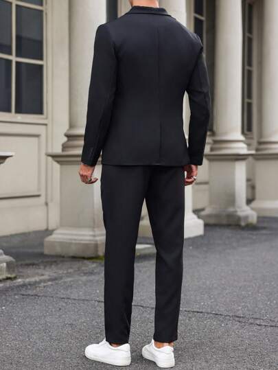 Manfinity Mode بدلة رجالية بلون أحادي بسيطة للاستخدام اليومي - بليزر وبنطلون أسود بأكمام طويلة
