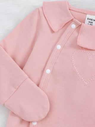 SHEIN طقم ملابس منزلية لطفلة 3 قطع شامل ملابس علوية وردية بأكمام طويلة، وبنطلون، وقبعة