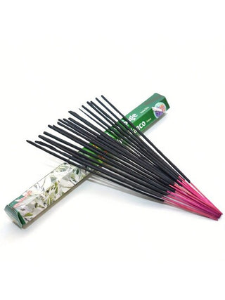 عبوة من 20قطعة شرائط العطور، استمتع برائحة الهند مع 20 عود بخور - مثالي للرقص اليوغا، التأمل وتنظيف الطاقة السلبية والديكور المنزلي، إكسسوارات موقد البخور (وقت الاحتراق حوالي 35-50 دقيقة)