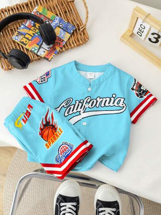 طقم رياضي صيفي لطفل ولد، 2 قطعة سترة صغيرة بأكمام قصيرة وطباعة حرفية ذات لون متباين وشورت