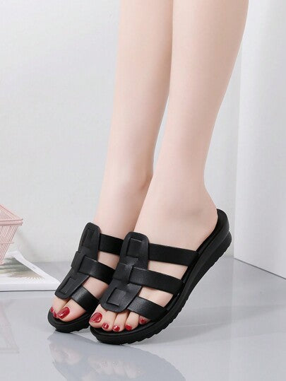 صنادل نسائية بكعب متداخل مانع للانزلاق، مريحة وخفيفة الوزن للاستخدام الخارجي