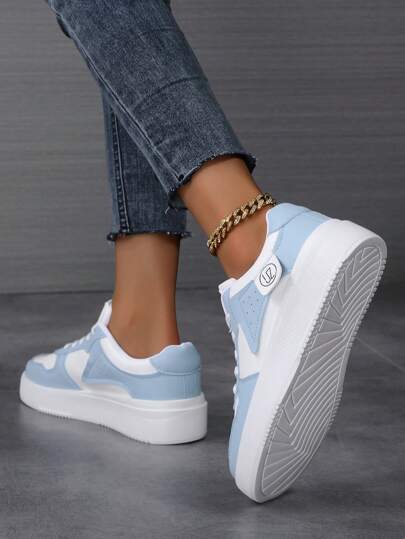 أحذية رياضية كاجوال للنساء، أحذية تزلج خفيفة الوزن بطراز شارع أزياء