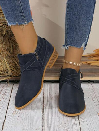 بوت شيلسي كاجوال للمترددين ذات سحاب مريحة بكعب منتصف العرض كلاسيكية رجعية للنساء, يتناسب مع الكارديجان