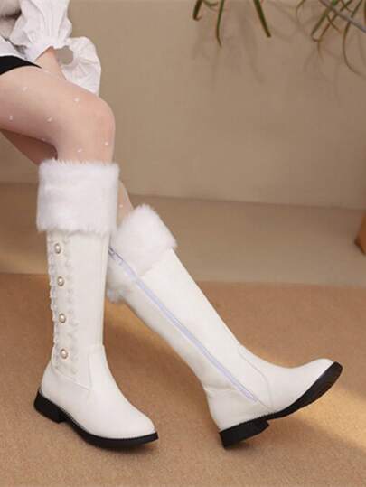 بوت طويلة تصل إلى أعلى الركبة، كعب منخفض، مبطنة حراريًا، سوستة جانبية، بوت شتوية فرائية للنساء