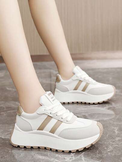 أحذية نساء رياضية ربيع صيف 2024 الجديدة، أحذية رياضية سميكة القاعدة تنفس عادية، أحذية متعددة الاستخدامات مانعة للانزلاق