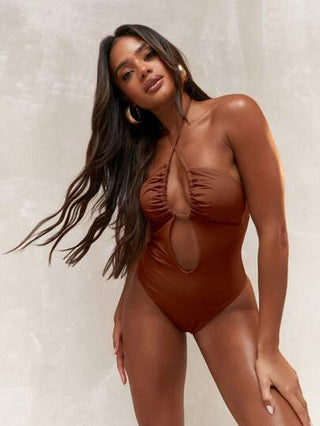 مايوه حريمي قطعة واحدة MISSGUIDED بدلة سباحة قطعة واحدة ذات رقبة عالية مقطوعة ظهر عار لموسم الصيف