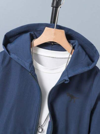 SHEIN معطف بسحاب أمامي لون سادة بأكمام طويلة ذو قبعة وجيوب للأولاد المراهقين