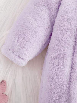SHEIN جمبسوت نوم صوفية مبطنة مزودة بغطاء رأس وجيوب أذن جذابة للأطفال حديثي الولادة البنات، ناعمة ودافئة، باللون الوردي