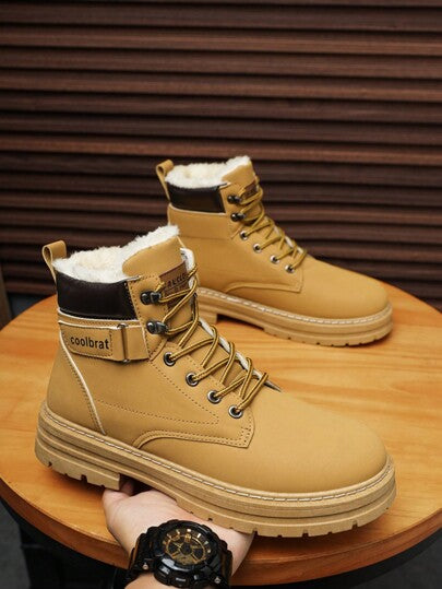 بوت ثلجية شتوية جديدة موديل 2024 رجالية بمقاسات كبيرة، الأذن بطانة ناعمة دافئة ، بوت رياضية عالية الرقبة شاملة ، بوت كاجوال ، بوت جلدية عالية الجودة ، مانعة لالانزلاق ، كعب مسطح