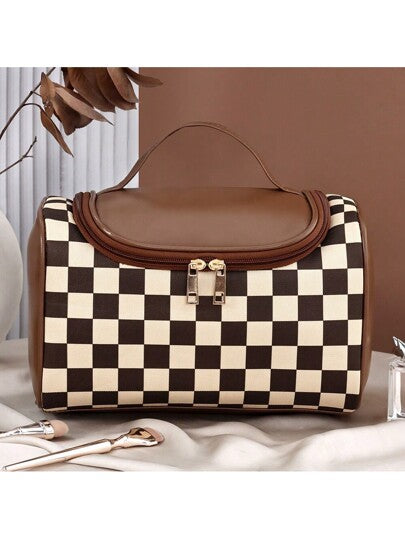 حقيبة سفر مقاومة للماء ذات سعة كبيرة لمستحضرات التجميل، حقيبة منظم مستحضرات التجميل المحمولة، حقيبة أدوات تجميل متعددة الوظائف مع غطاء قابل للإنقلاب، هدية مثالية لصديقات وأصدقاء، منظم أدوات التجميل والعناية الشخصية وملحقات السحاب الخصائص الأساسية للسفر