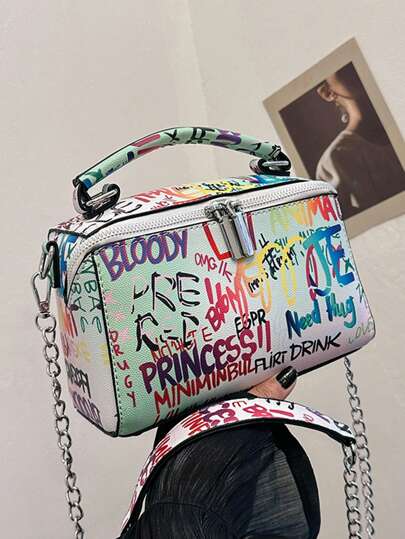 حقائب كتف كبيرة السعة للسيدات بطباعة الرسم الجرافيتي الأنيقة ، الربيع