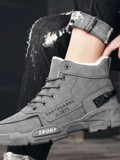 بوت رجالية موديل 2024، طراز بريطاني عصري، بوت قصيرة للعمل والسلامة، بوت ثلج مبطنة بالفرو للحفاظ على الدفء في الشتاء