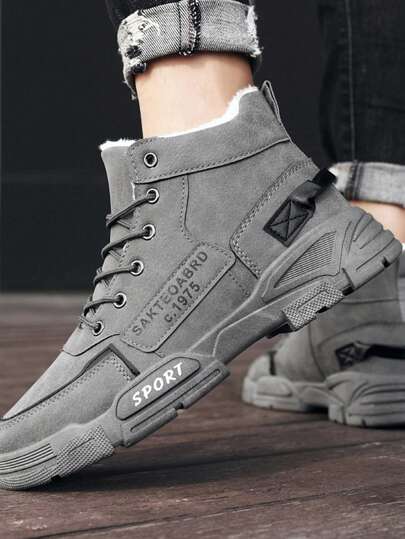 بوت رجالية موديل 2024، طراز بريطاني عصري، بوت قصيرة للعمل والسلامة، بوت ثلج مبطنة بالفرو للحفاظ على الدفء في الشتاء