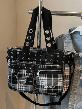 حقيبة تسوق ذات سعة كبيرة مربعات عتيقة، حقيبة كتف حارة بناتية بأسلوب بانك Y2K مبرّد، حقيبة كروسبودي وحقائب يد مزينة بالنيتات للنساء، حقيبة سقط متعددة الجيوب باللون الأحادي للسفر والخارج، حقيبة رسول يومية للتسوق والتنقلات اليومية