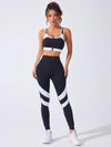 SHEIN Sport Studio دعاية للجيم ذات خصر قصير, ملابس علوية خزان بتصميم ظهر متقاطع ولون متباين ومع سروال ضيق, بدلة تمرين رياضي
