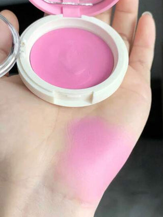 HOLIKA HOLIKA محمر وردي جيلي 06#كريم الخوخ وزن 4.2 جم، ذو تركيبة كريمية وكثيفة اللون مما يعطي إطلالة جمالية مثالية، خفيف الوزن، قابل للبناء، كريم محمر كوري لخدود الوجه هدية الجمال الكوري