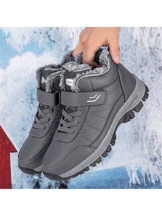 بوت ثلج رجالية خارجية جديدة لفصل الشتاء، ذات كعب سميك وخفيفة الوزن مع بطانة دافئة، من ال- PU بمقاسات كبيرة (من 39 إلى 48 أوروبي)، بوت походные مريحة وكاجوال، مقاومة للانزلاق وللبلى، باللونين الأسود والرمادي