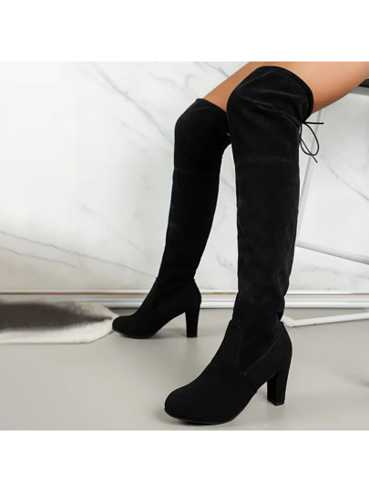 بوت نسائية شتوية لأغراض الحفلات والنوادل الليلية، مع كعب عالي، مضادة للانزلاق، قابلة للتنفس، بشكل رؤوس مدببة، نوع رباط وسحاب، طويلة حتى الركبة، تتناسب مع السراويل الجينز