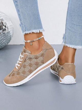 أحذية رياضية نسائية جديدة بطباعة عشوائية لزهور مزخرفة بطراز قديم، أحذية رياضية كلاسيكية عصرية متعددة الاستخدامات للطالبات