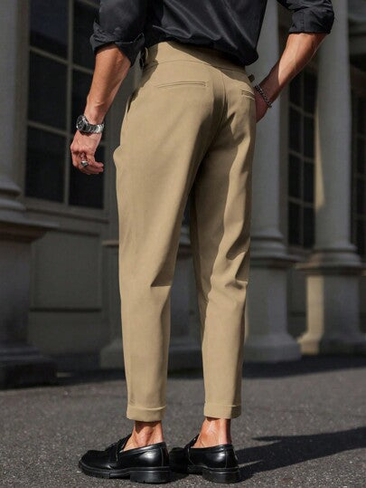 Manfinity Bizformal سراويل كاجوال ضيقة اللون السادة للرجال للذهاب إلى العمل