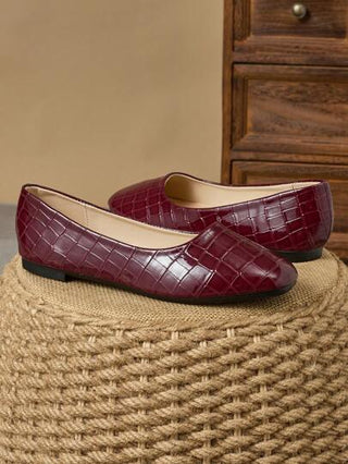 أحذية نسائية أنيقة ذات نقشات بارزة قامة، صلبة اللون بأصبع مربع مريحة، ريترو فرنسي للارتداء بالمكتب