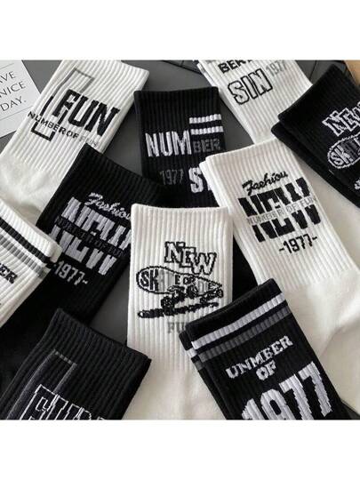 1-5 أزواج من الجوارب الرجالية الطويلة حتى الكاحل عشوائي، جوارب طويلة كاجوال بأسلوب INS مناسبة للخريف/الشتاء، جوارب رياضية أمريكية متنوعة للبسكتبول طويلة