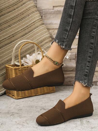 أحذية رياضية مبطنة محبوكة للنساء بتصميم كاجوال مريح للقدم، بطرف دائري وسهلة الارتداء، مناسبة للسير اليومي