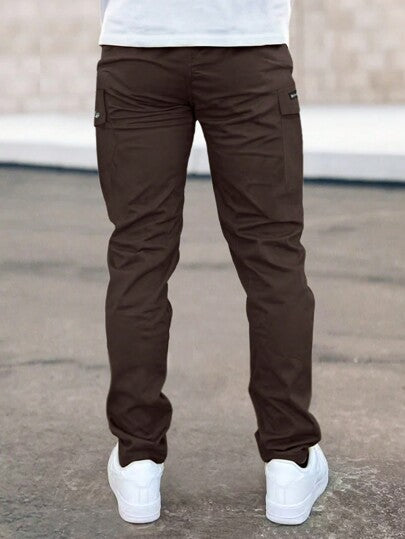 Manfinity EMRG بنطال كاجوال ذو جيوب وحبل خصر للرجال، طراز الشارع العادي، بلون أحادي