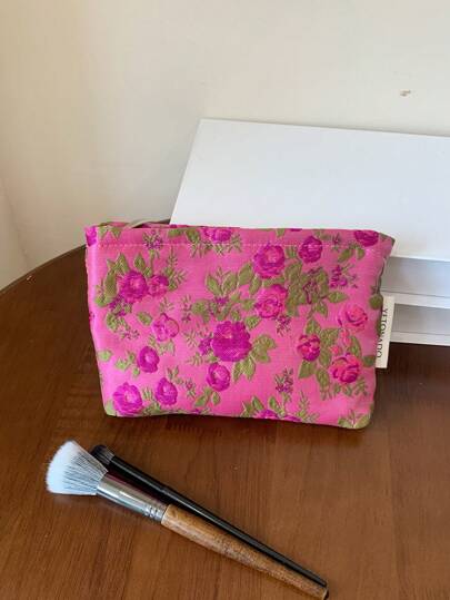 1 حقيبة مستحضرات تجميل ذات نمط زهرة وردية، حقيبة للمرأة لتخزين السدادات الصحية والفوط الصحية و مستحضرات التجميل، محفظة قابلة للحمل لتنظيم وتخزين فرش المكياج ولوازم السفر والدراسة والعطلات الضرورية