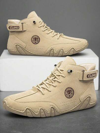 CLOHOO بوت الكاحل اليدوية المخياطة للرجال ب- 8 فتحات للعين من ماركة CLOHOO ، بوت الدراجات النارية العالية للرجال من الجلد