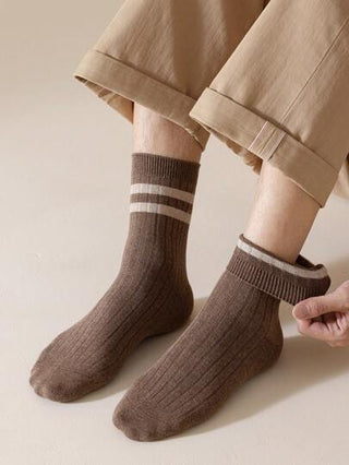 5 أزواج من جوارب الطاقم الرياضية الأساسية المريحة للرجال في فصلي الخريف والشتاء ذات خطين، بطراز رسمي عادي