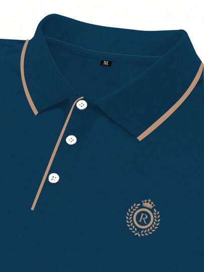 Manfinity Homme قميص بولو للرجال بأكمام قصيرة وطباعة حرفية وشرائط، مناسب للارتداء اليومي والتنقل