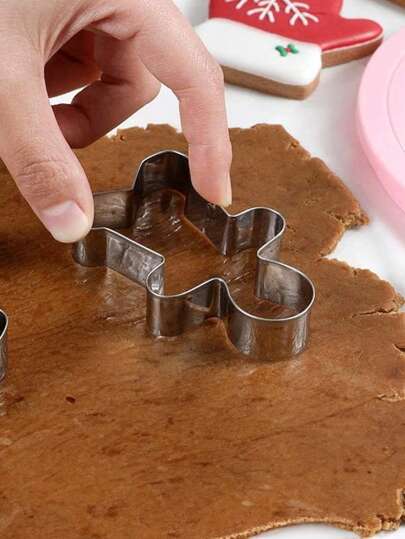 6 قطع من مجموعة قطاعات بسكويت ، أشكال قطاعات بسكويت ، قطاعات بسكويت من الفولاذ المقاوم للصدأ، قطاعات بسكويت الأعياد بأشكال سانتا كلوز وعصا والشجرة والظبي والثلوج والرجل الثلجي، ديكورات حفلة الطعام بالكريسماس، أدوات مطبخ