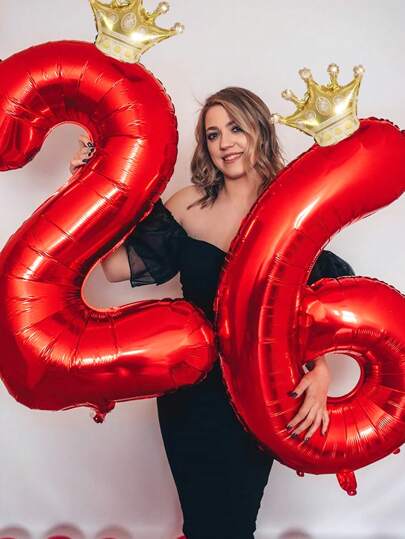 1 قطعة بالون شكل رقمي 32 بوصة، بالون رقم أحمر مع تاج ذهبي، بالون ديكوري لحفلة عيد الميلاد والذكرى السنوية والحفلات والتصوير الفوتوغرافي والعودة إلى المدرسة وعيد الحب