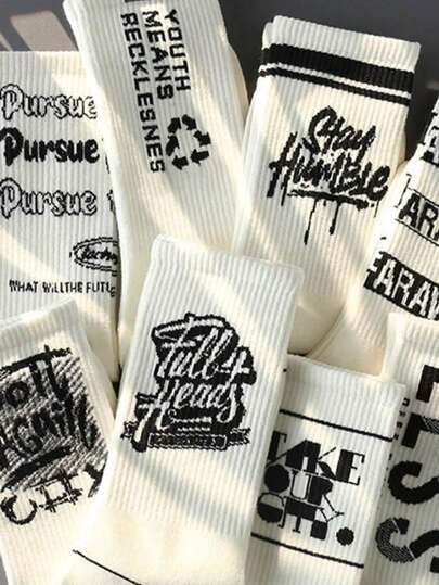 1/3/5/10 أزواج جوارب بنمط خطوط وأحرف مختلطة عشوائيًا، ماصة للرطوبة، ناعمة ومريحة، جوارب كريو عصرية لكليهما الرجل والمرأة، هدية رائعة لعيد الأم