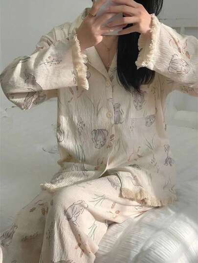 مجموعتان من الملابس النوم للنساء،تتميز بطبعة أرنب باللون المشمشي مع شراريب، ملابس علوية بأكمام طويلة وبأزرار أمامية وبنطلون فضفاض طويل،مناسب للارتداء المنزلي في الربيع والخريف،مجموعة مكونة من قطعتين