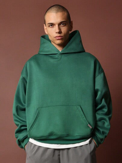 SUMWON هوديي أنيق مطرز بلقب "مدينة الأبطال" من قماش قطني ثقيل ذو خطوط جوتية كلاسيكية، تريكو رياضي متنوع للخريف والشتاء