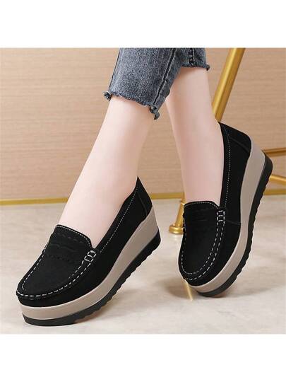 أحذية كاجوال مرتفعة الكعب للنساء ، لون قماش بسيط ،خفيف الوزن للجميع المواسم ، تصميم بسيط مانع للانزلاق، قاع ناعم ،أحذية إضافية الحجم للأمهات/الأحذية المتساقطة