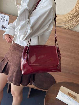 حقيبة تسوق أنيقة جديدة مزينة بسلسلة، سعة كبيرة متعددة الاستخدامات كحقيبة كتف متقاطعة الجسم بغطاء مقبض تحت الذراع بشكل خبز، حقيبة مناسبة للسفر للنساء، موسم الربيع