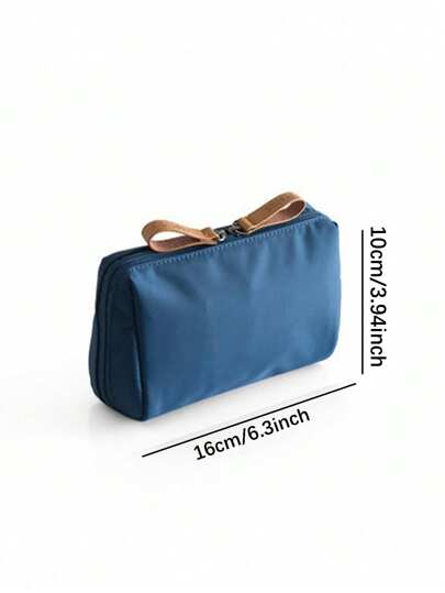 1 قطعة محقنة أزرق داكن لتنظيم مستحضرات التجميل في السفر والرحلات ، حقيبة مضادة للبخاخ ، محمولة للاستخدام المنزلي/في الرحلات ، مقسم ملحقات التجميل والعناية الشخصية ، هدايا ضرورية شنطة تجميل مع سوسطة